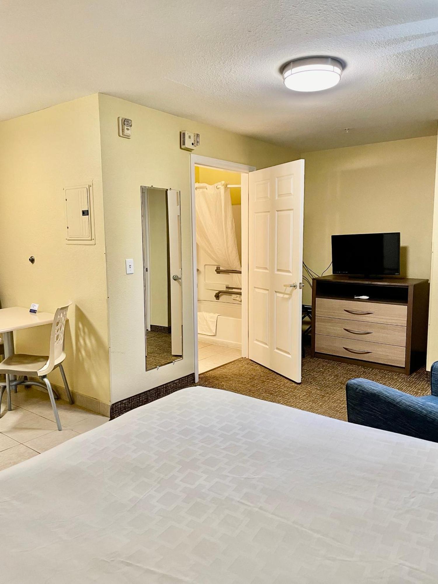 Suburban Studios Fort Myers Cape Coral Εξωτερικό φωτογραφία
