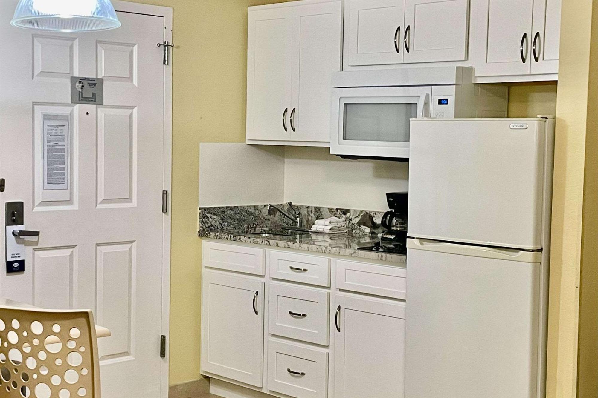 Suburban Studios Fort Myers Cape Coral Εξωτερικό φωτογραφία