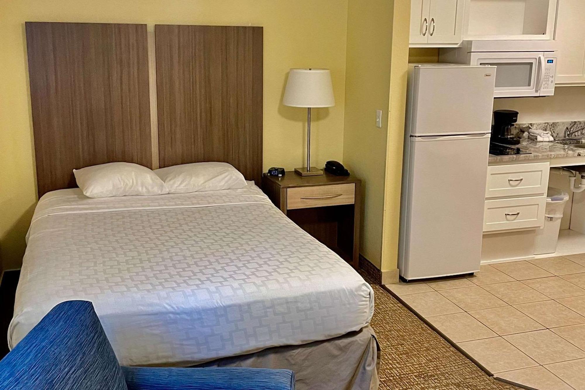 Suburban Studios Fort Myers Cape Coral Εξωτερικό φωτογραφία